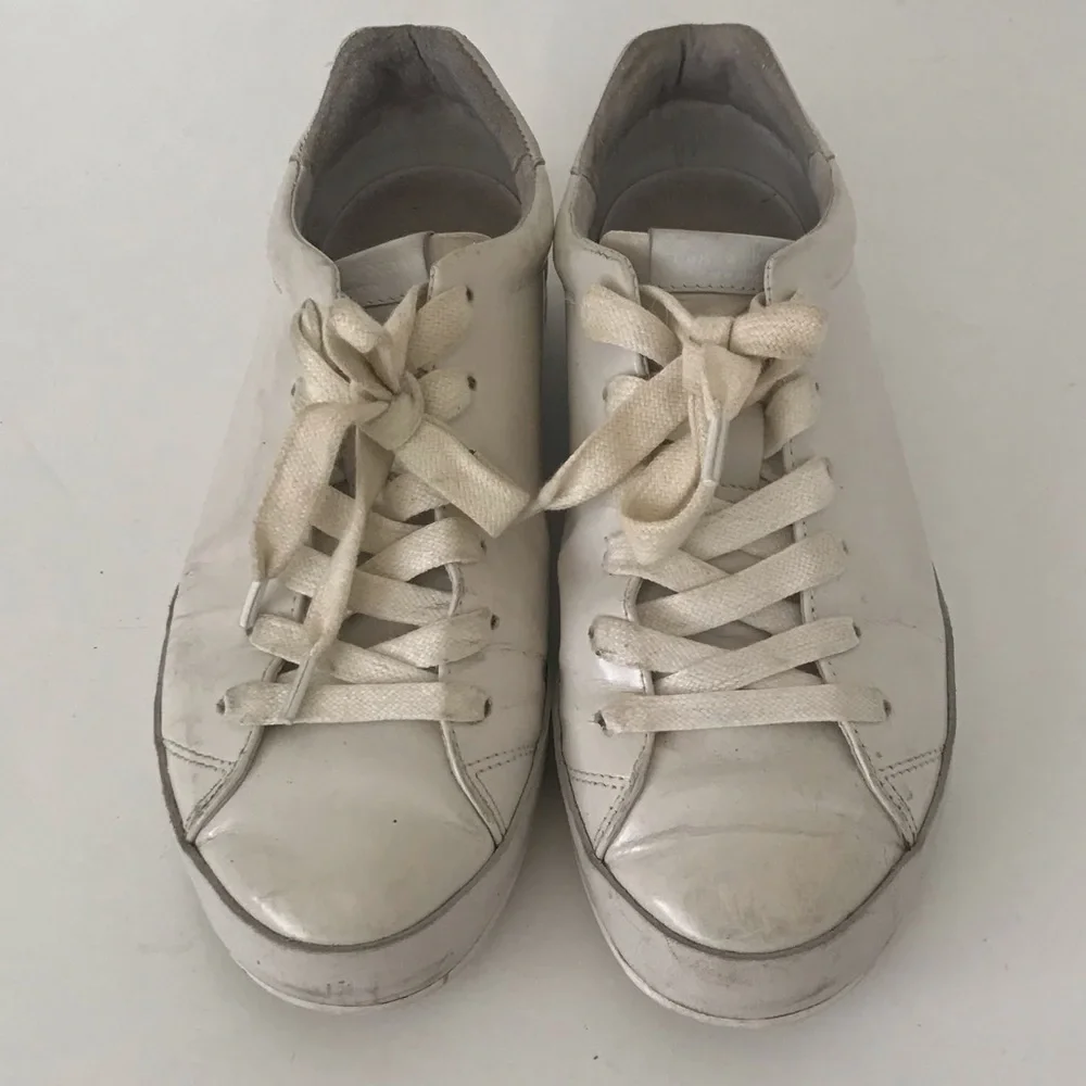 Rag & Bone Off White Leather Sneakers, Size 36.5 🔴CLEARANCE🔴